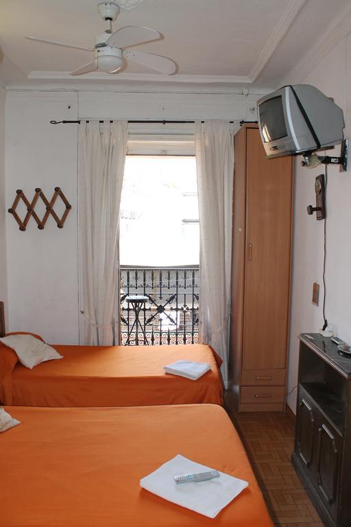 Hostal Graciela Madrid Rum bild