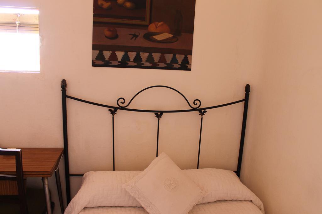 Hostal Graciela Madrid Rum bild